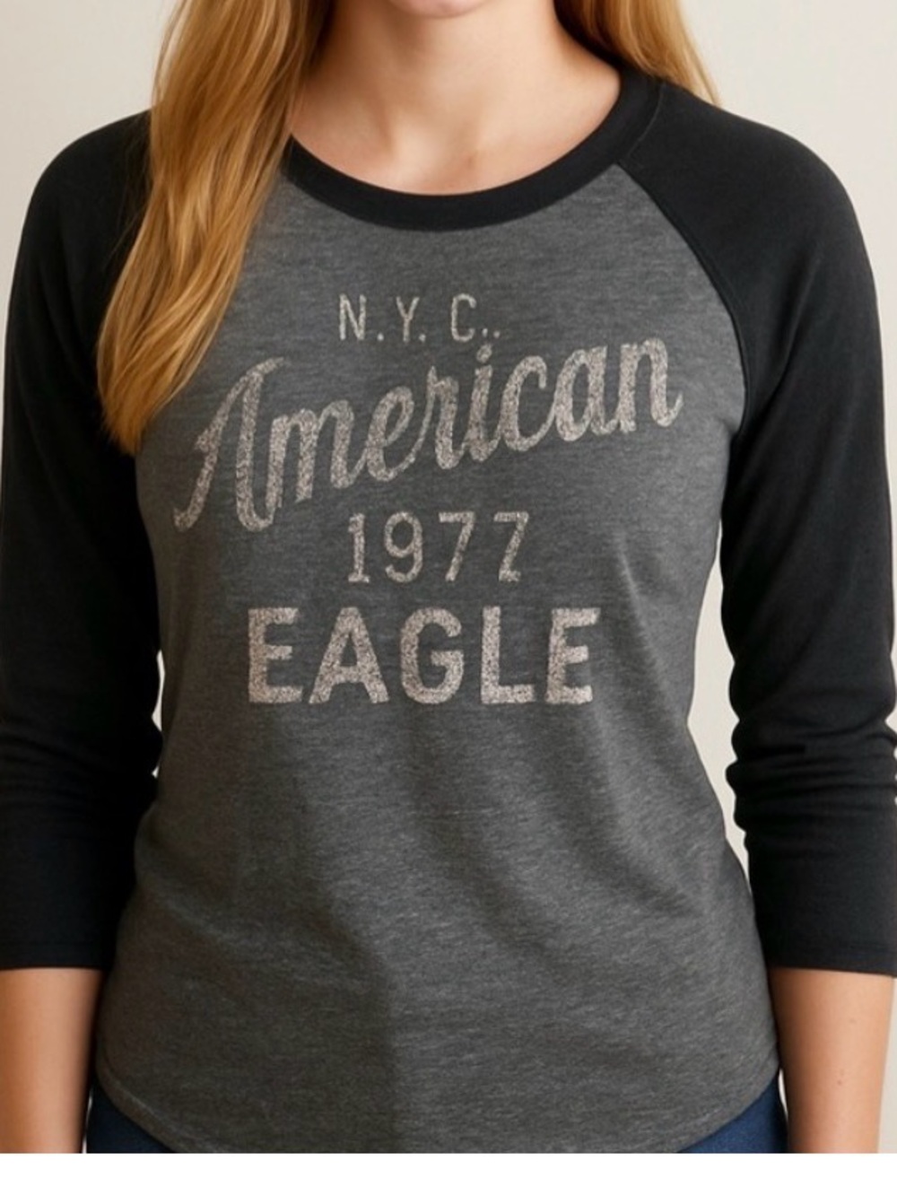 AMERICAN EAGLE OUTFITTERS Y2K raglan black/grey sparkle logo 3/4 sleeves top XS